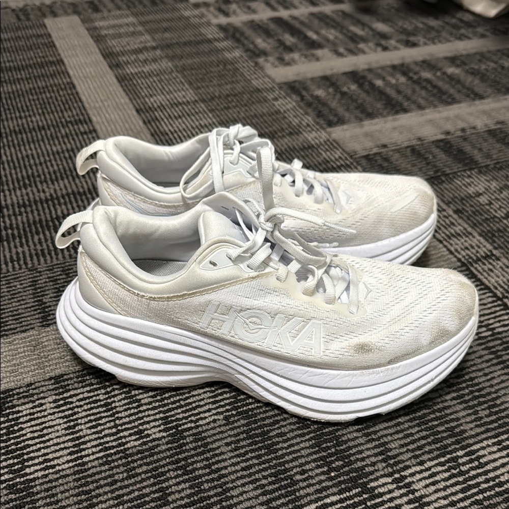 HOKA Bondi 8